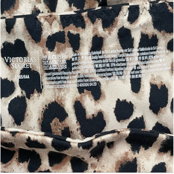 Victoria’s Secret Leggings - Picture 7 of 8